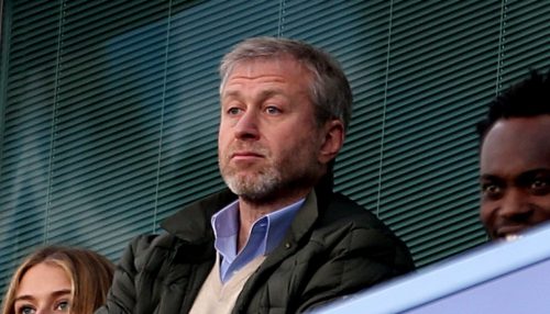 Ligação com Putin pressiona russo que inovou o Chelsea