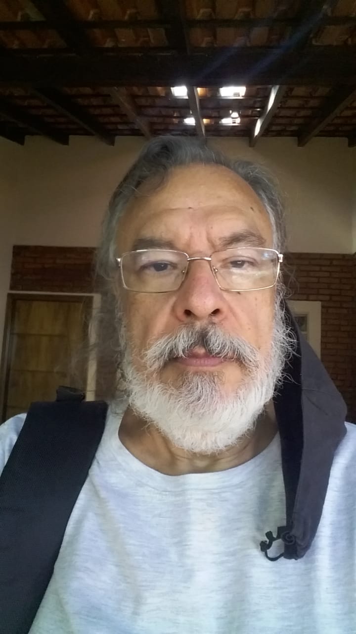 ABRINDO AS PROMESSAS DO PASSADO...