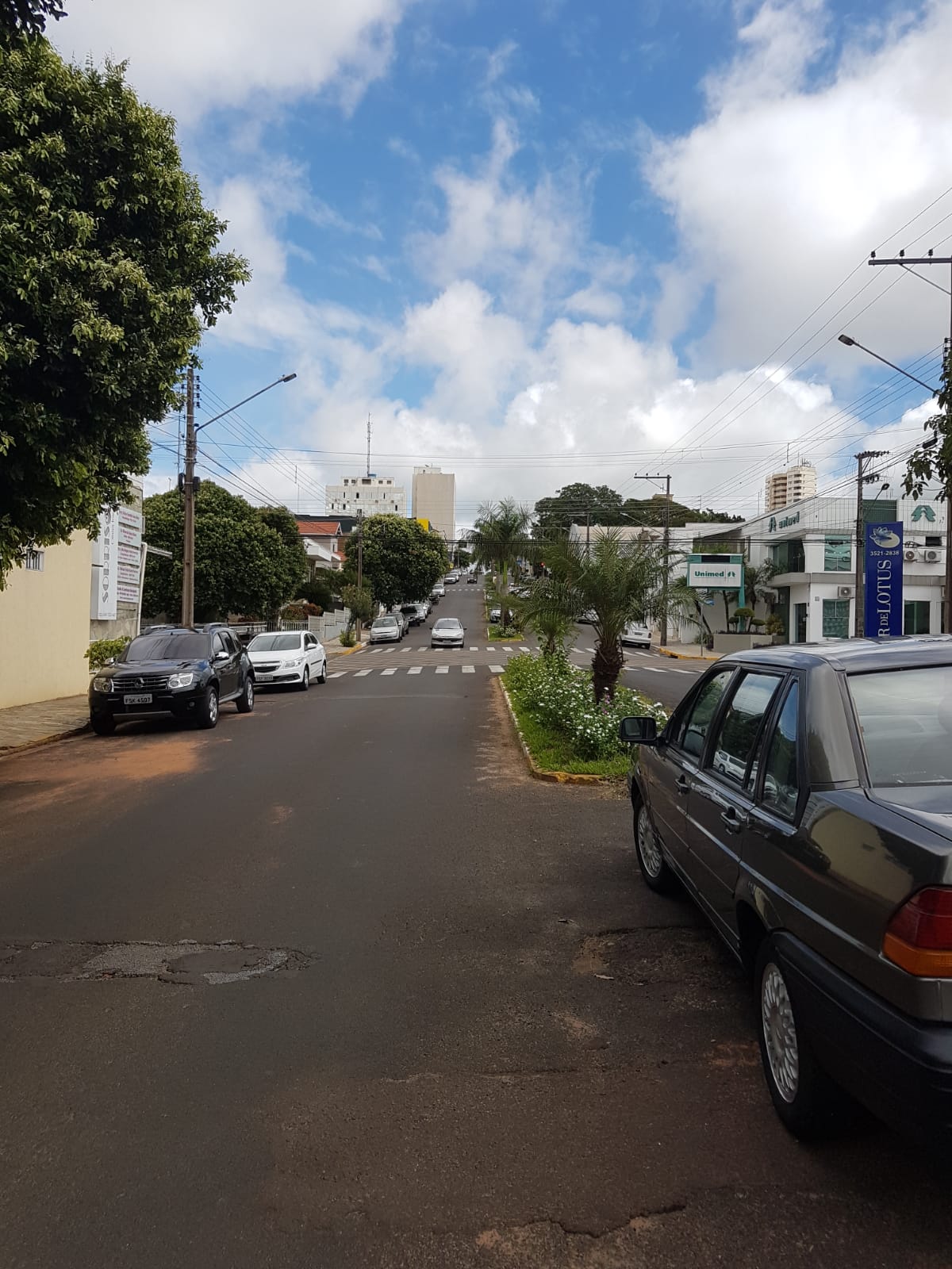 MERCADO, PICARETAS E PROVÍNCIA...
