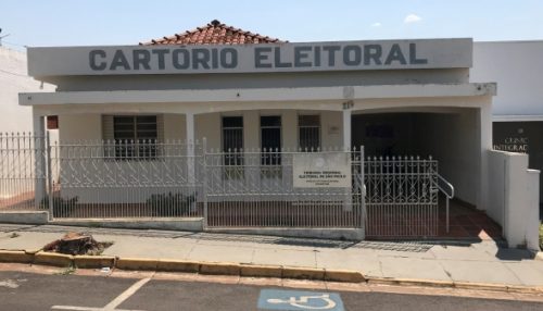 Cartórios eleitorais retomam atendimento presencial