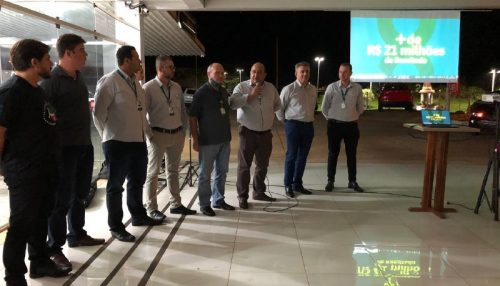 Happy hour marca lançamento de parceria entre Fiat Enzo Adamantina e Sicoob Nosso