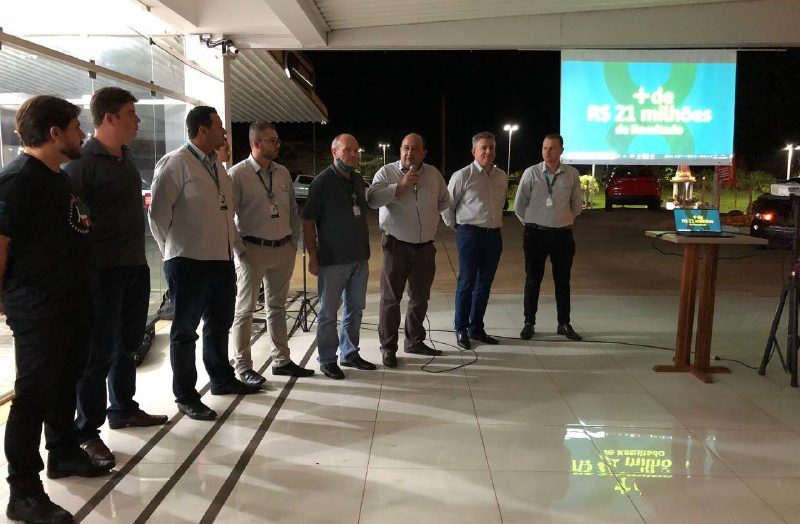 Happy hour marca lançamento de parceria entre Fiat Enzo Adamantina e Sicoob Nosso