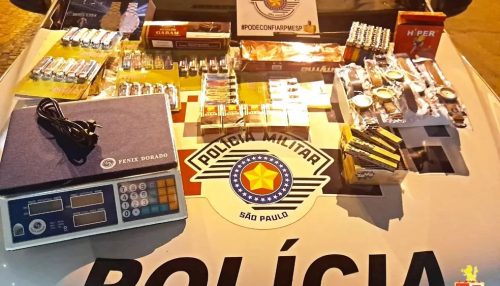 Polícia Militar apreende mercadorias sem nota fiscal e prende dois homens por contrabando e descaminho