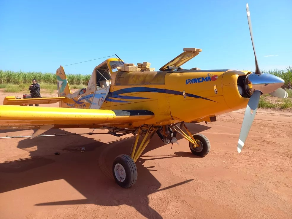 Carga de crack avaliada em mais de R$ 20 milhões é apreendida dentro de avião em Teodoro Sampaio
