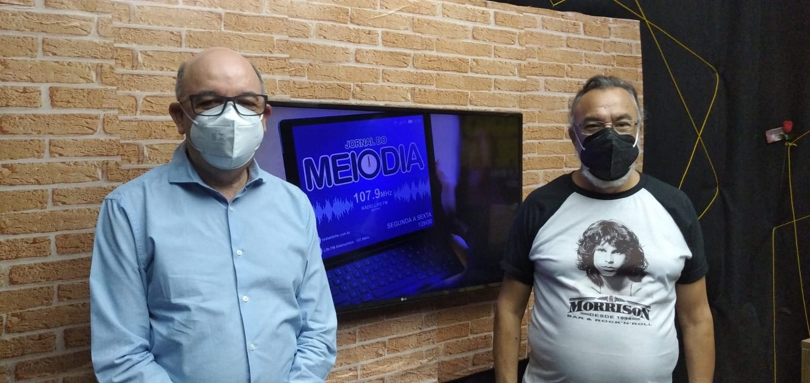 Life FM e Cultura FM: Memória, cultura e política