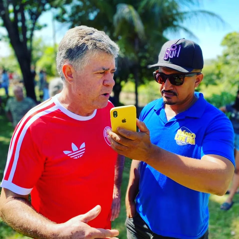 Lucélia recebe ex craques da bola na final  do Campeonato Veterano