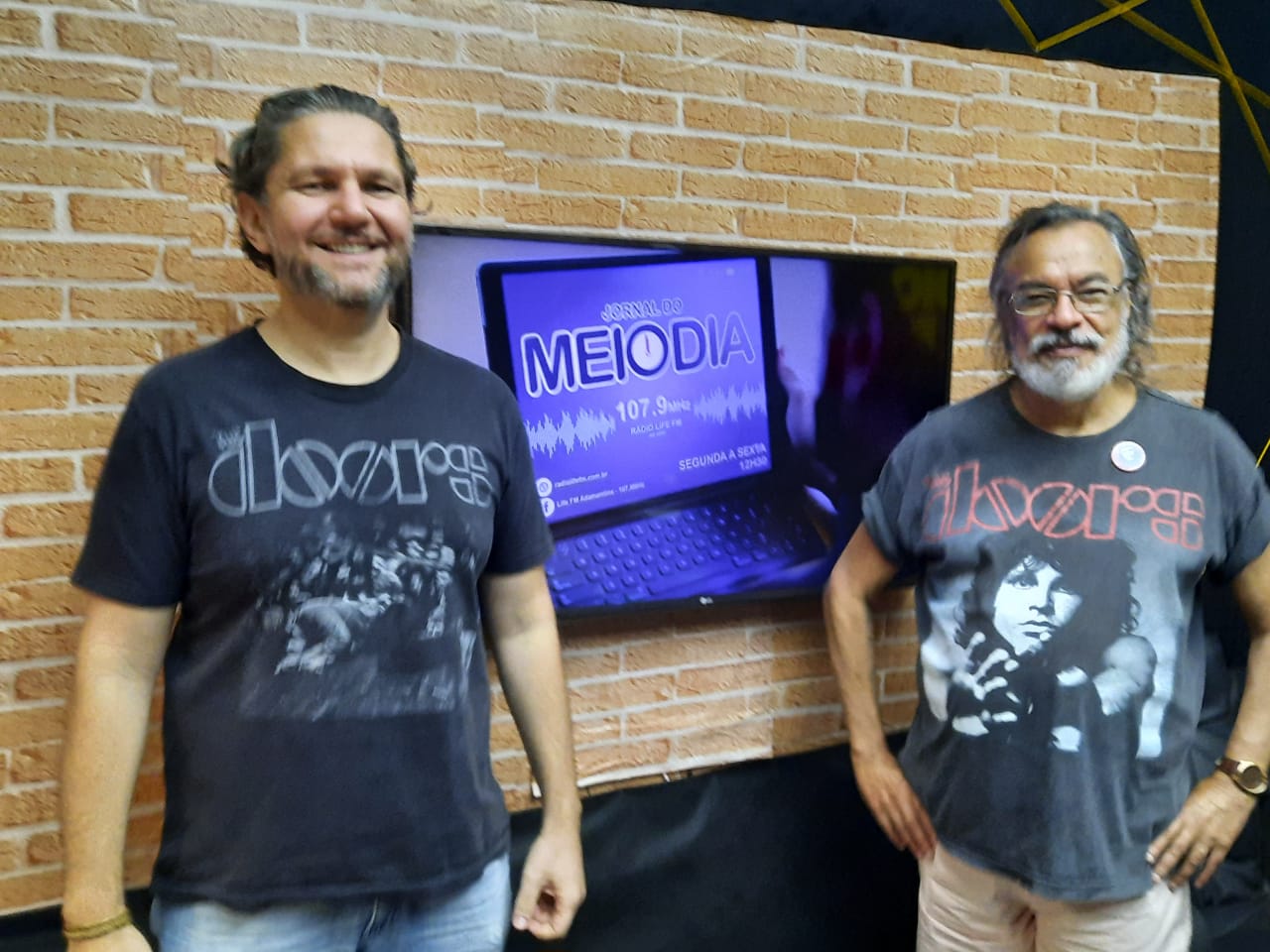 Life FM e Cultura FM: Mercado, Mídia e Cultura