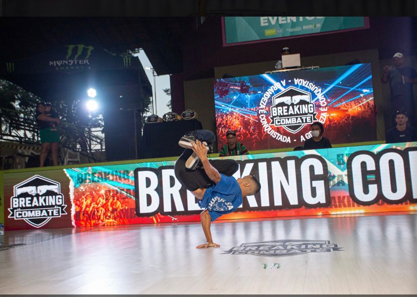 Fernandinho BBoy participa de competição em Barueri