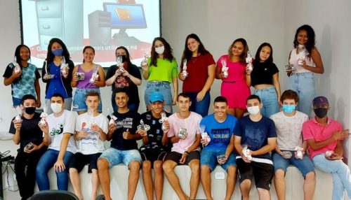 Páscoa na Capaz: Aprendizes e alunos dos projetos esportivos sociais são presenteados com chocolate