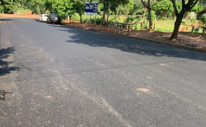 Jardim Adamantina e Vila Jamil de Lima são beneficiadas com recapeamento asfáltico
