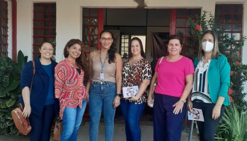 Equipe do CREAS de Adamantina visita Centro de Referência da Mulher em Araçatuba