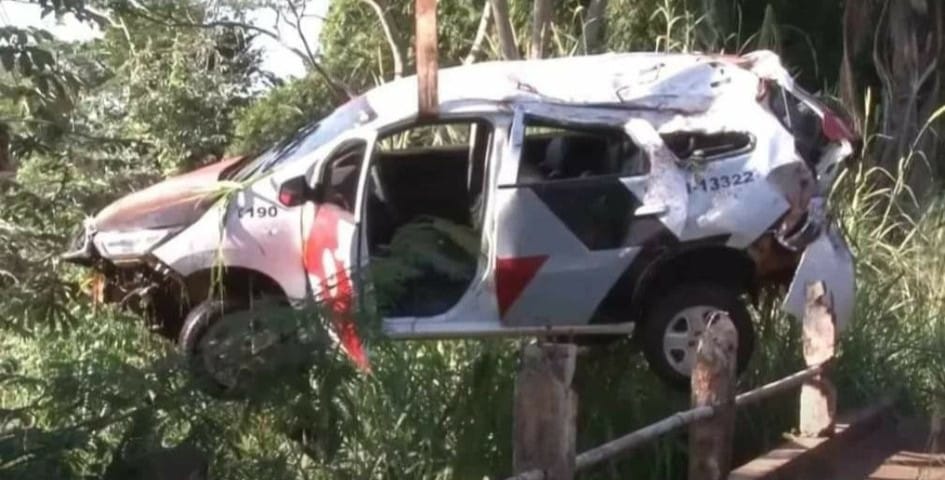 Policiais Militares são presos após se envolverem em acidente em área de mata