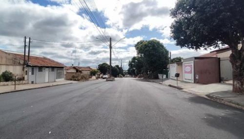 Recapeamento asfáltico prossegue em Adamantina