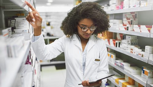 Levantamento do CRF-SP com mais de 1100 farmacêuticos aponta falta de antibióticos, mucolíticos, anti-histamínicos e analgésicos