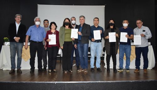 Municípios assinam convênio para implantação do serviço de residência inclusiva