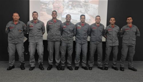 Bombeiros de Adamantina e Osvaldo Cruz são homenageados com láureas de mérito pessoal