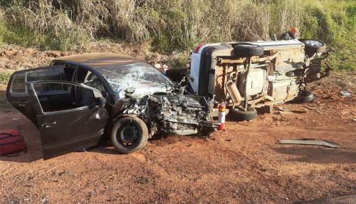 Uma pessoa morre e 5 ficam gravemente feridas em acidente em rodovia de Bastos