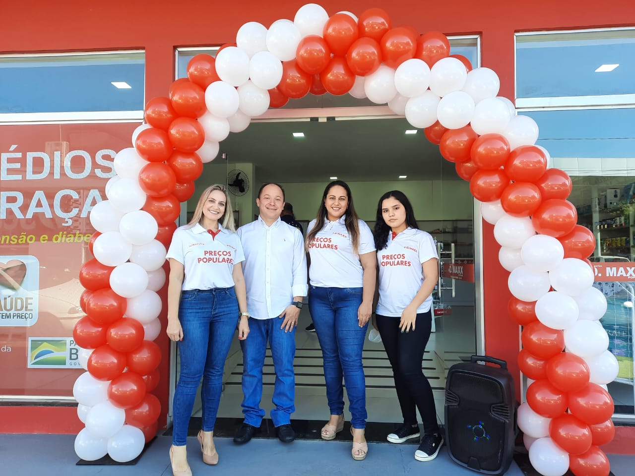 Reginaldo Montoz, volta à Adamantina e inaugura a 5° Drogaria D.MAXX