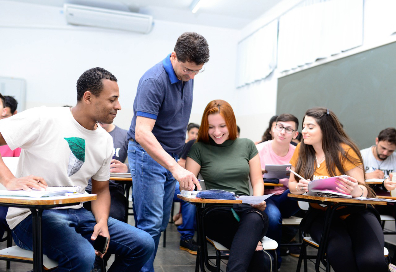 Os novos paradigmas da Contabilidade  em tempo de Ciências Contábeis