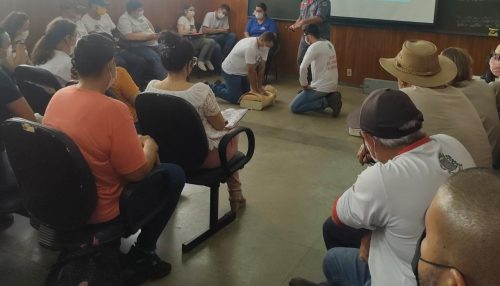 Secretaria de Saúde de Adamantina em parceria com o Pelotão do Corpo de Bombeiros capacita 120 colaboradores em Suporte Básica de Vida (SBV)