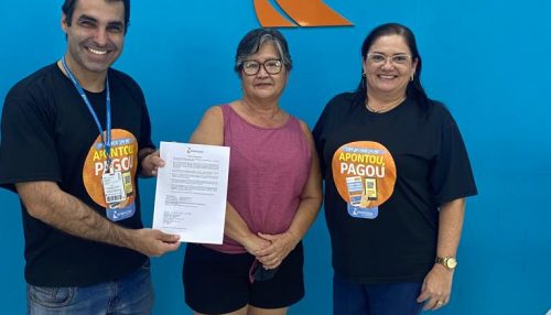 Em Adamantina, moradora do Jardim Brasil é contemplada na promoção 1 ano de conta grátis da energia elétrica