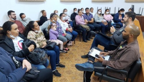 Trabalhadores na saúde municipal de Adamantina cobram adequação de salários a pisos nacionais