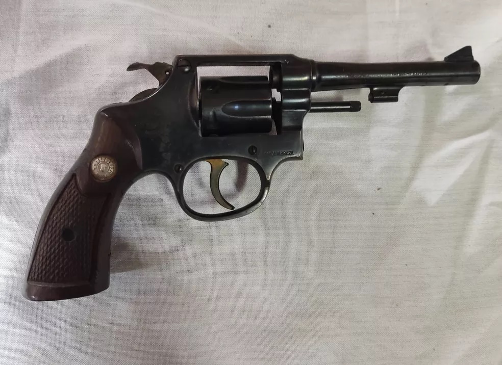 Homem tenta assassinar namorada a tiros e depois se mata, em Rancharia