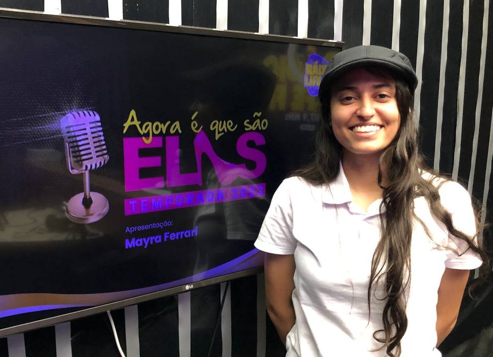 Mayra Ferrari recebeu a cantora Rafe Shiver no programa 'Agora é Que São Elas'
