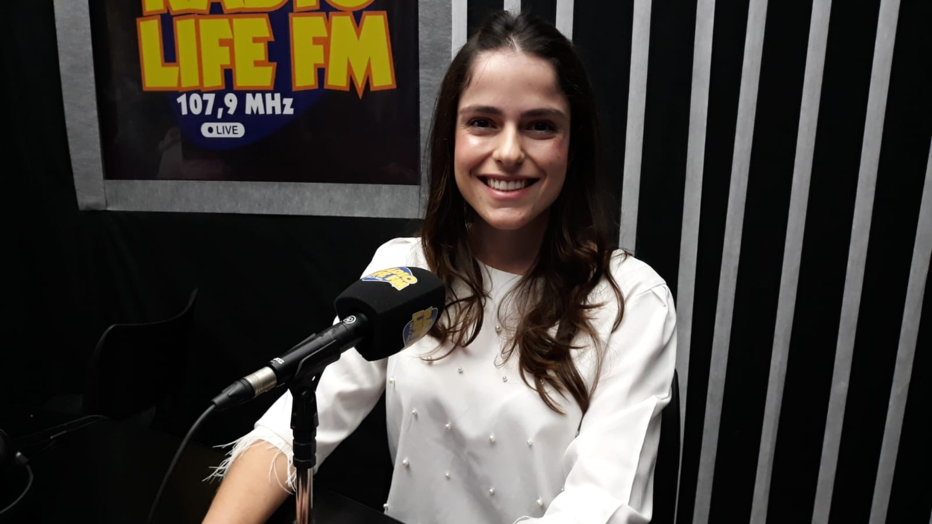 Clínica Carrara de Lucélia realiza a campanha Invisialing Day