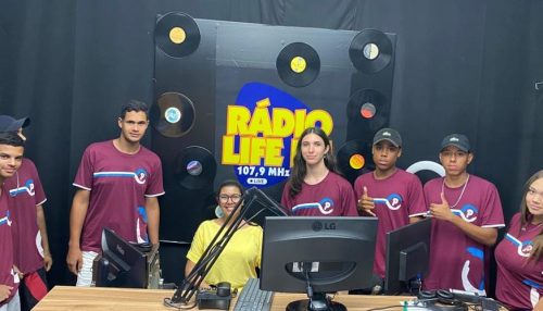 A política foi o tema do bate papo com alunos da escola Percio de Florida Paulista