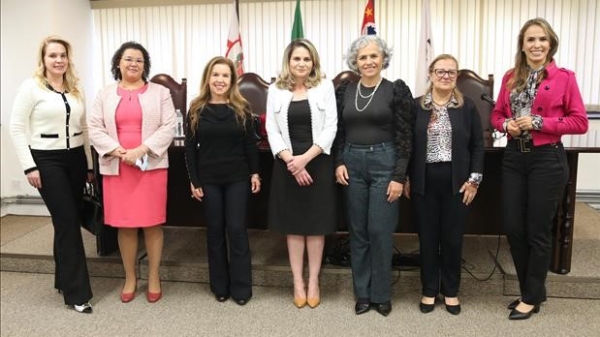 Judiciário de Adamantina leva ações de educação e antiviolência à Escola Paulista da Magistratura