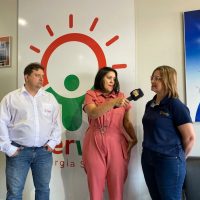 Photo_4965661615508794332_y