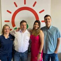 Photo_4965661615508794335_y