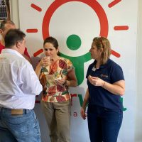 Photo_4965661615508794338_y