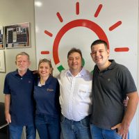 Photo_4965661615508794350_y