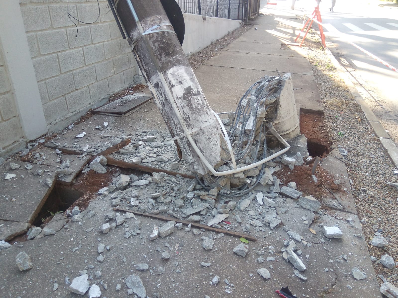 Energisa registra 174 batidas em postes que afetaram o fornecimento de energia elétrica na região de Prudente