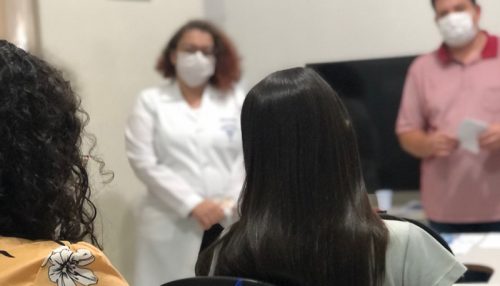 Pós em Psicologia da Saúde da UniFAI realiza ação sobre saúde mental na Santa Casa de Adamantina