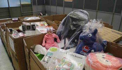 Correios leiloam mais de 41 mil produtos que não foram entregues