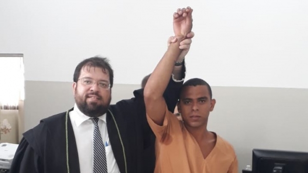 Réu acusado de tentativa de homicídio é absolvido pelo júri e ganha a liberdade em Flórida Paulista