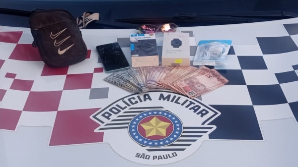 Polícia Militar flagra furto em andamento a loja no centro de Adamantina; rapaz de 18 anos é preso