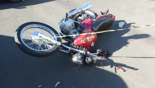 Motociclista fica gravemente ferido após colidir moto que dirigia contra carro, em Dracena