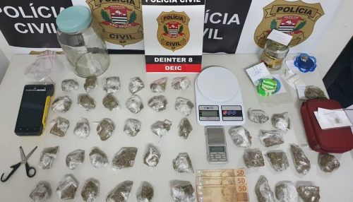 Universitários são presos em flagrante por tráfico de drogas, em Presidente Prudente