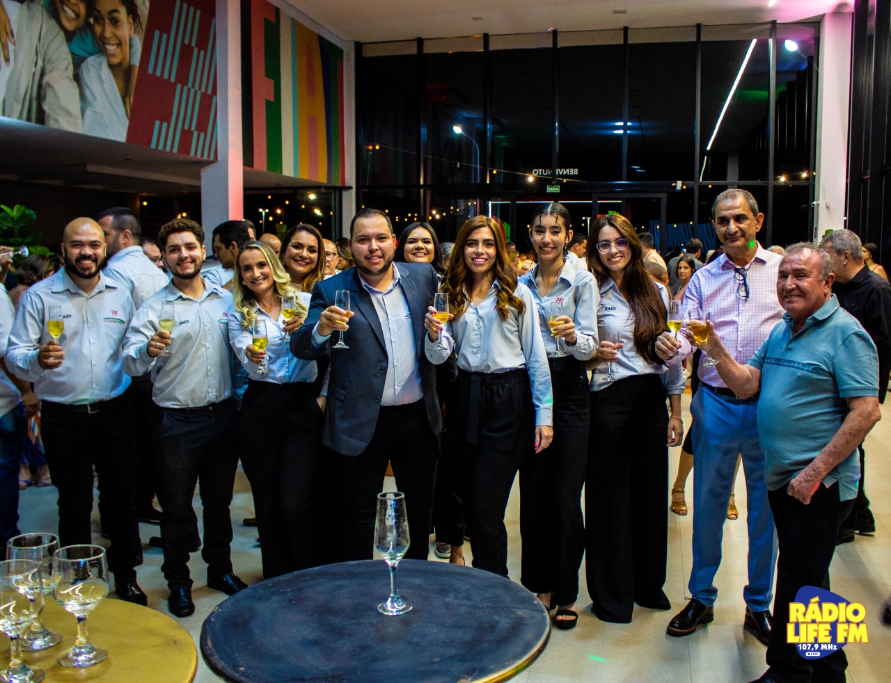 Noite Italiana marca a reinauguração da FIAT Alpavel em Adamantina com convidados e diretoria do Grupo Enzo