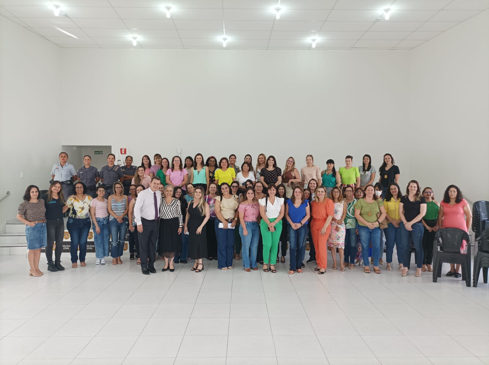 Polícia Civil de Adamantina realiza palestra sobre assédio sexual e moral no trabalho.