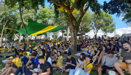 O segundo jogo do Brasil na Copa, movimentou a torcida que queria gritar mais vezes, gooooool!