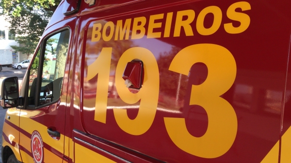 Trabalhador cai de andaime em obra na Igreja Matriz de Pacaembu