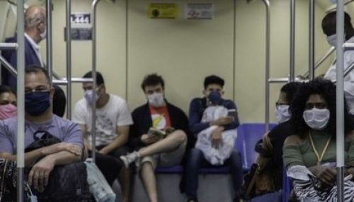 Governo do Estado e Prefeitura de SP decidem retomar uso obrigatório de máscara no transporte público