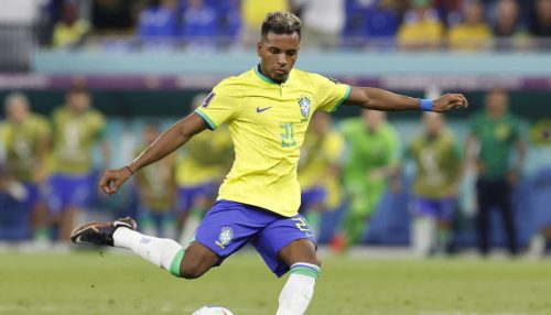 Copa: Brasil enfrenta Camarões tentando manter 100% de aproveitamento