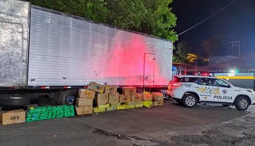 Polícia prende homem que viajava com mais de uma tonelada de maconha em Tarumã