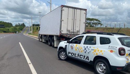 Polícia Rodoviária recupera veículo roubado e prende receptador